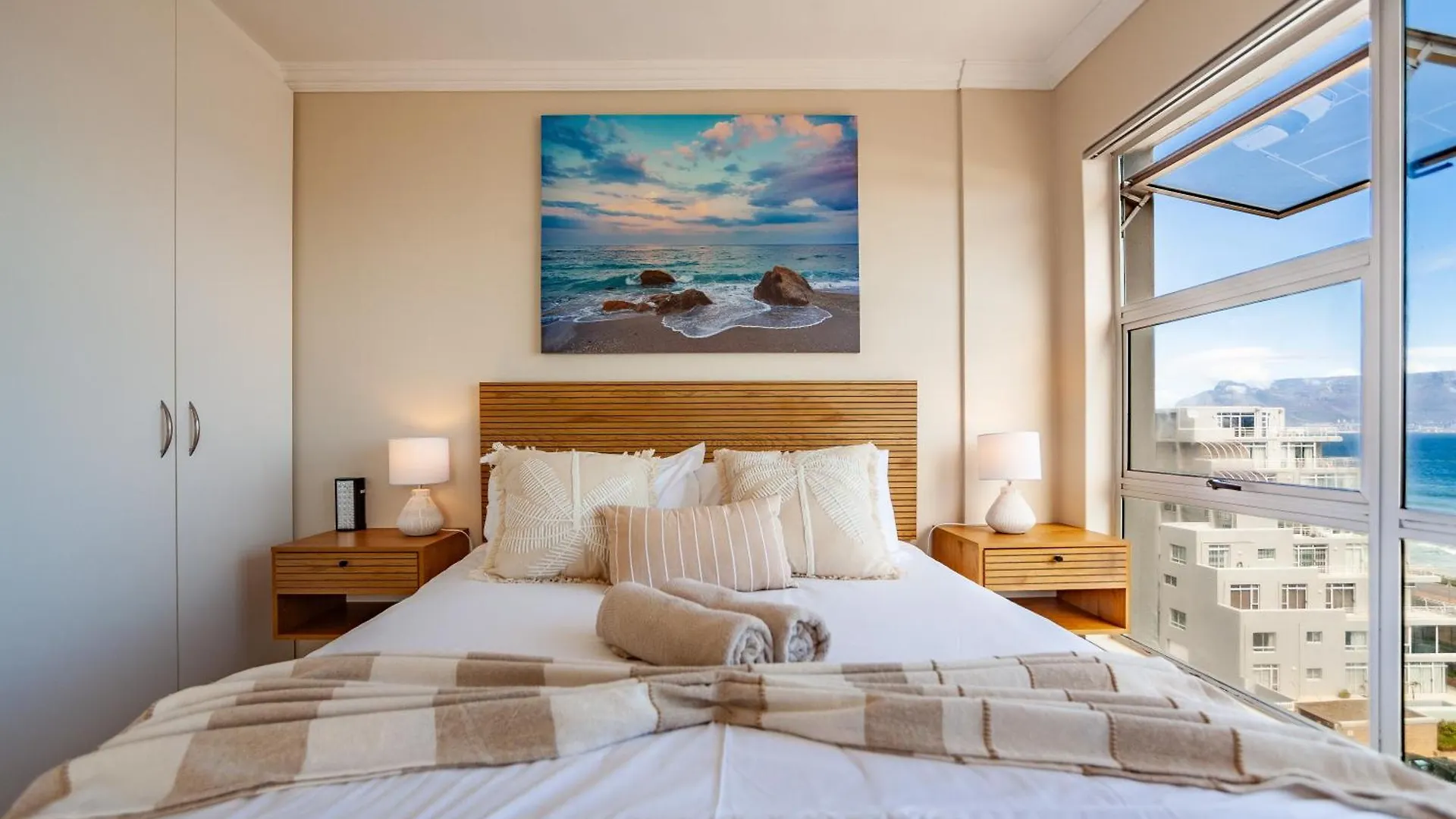 Ocean View 7Th Floor 2 Bed, Blouberg Apartment Cape Town 0*,
